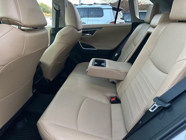 Used 2025 Toyota RAV4 Limited w/ Advanced Technology Package image 12