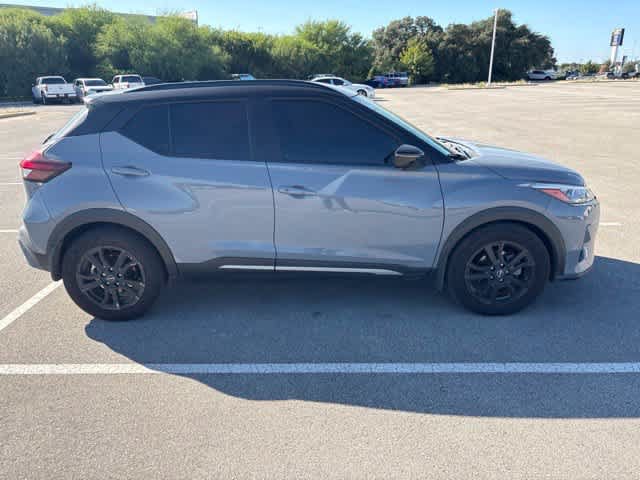 Used 2023 Nissan Kicks SR w/ SR Premium Package FWD image 6
