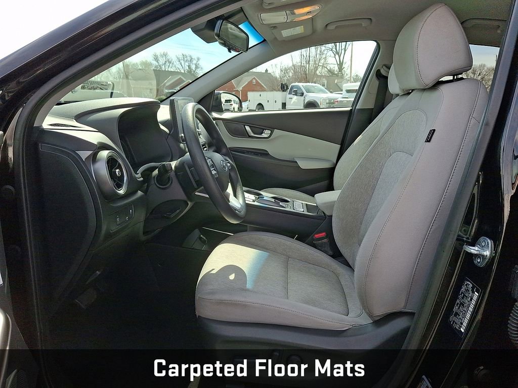 Used 2023 Hyundai Kona SE image 16