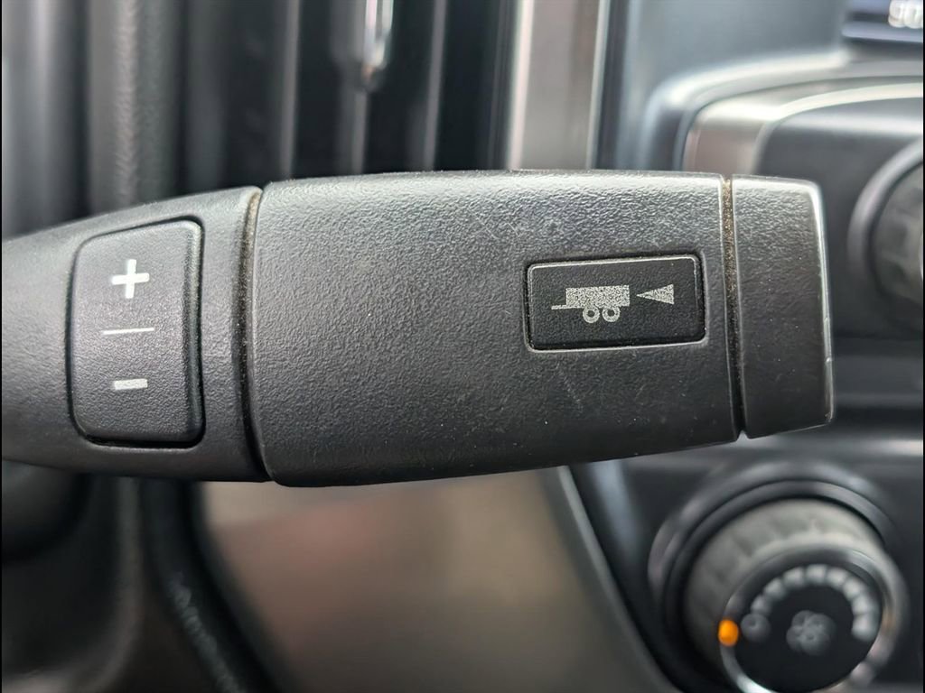 Used 2019 Chevrolet Silverado 1500 LT image 10