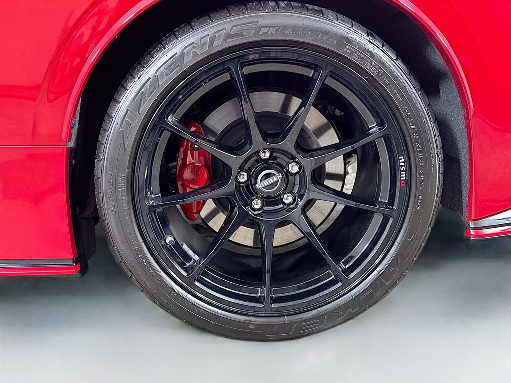 Used 2024 Nissan Z NISMO w/ Floor Mat Package RWD image 34