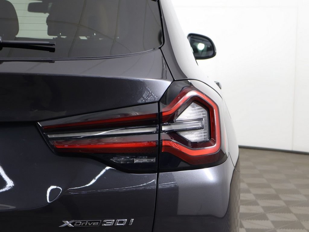 Used 2023 BMW X3 xDrive30i AWD/4WD image 17