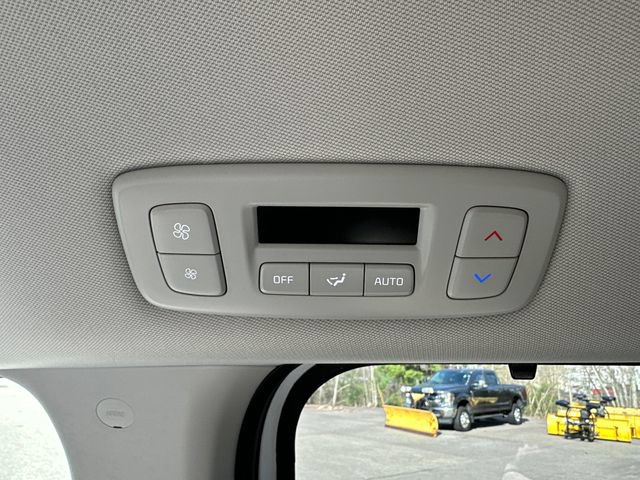 Used 2026 Kia Carnival EX FWD image 23