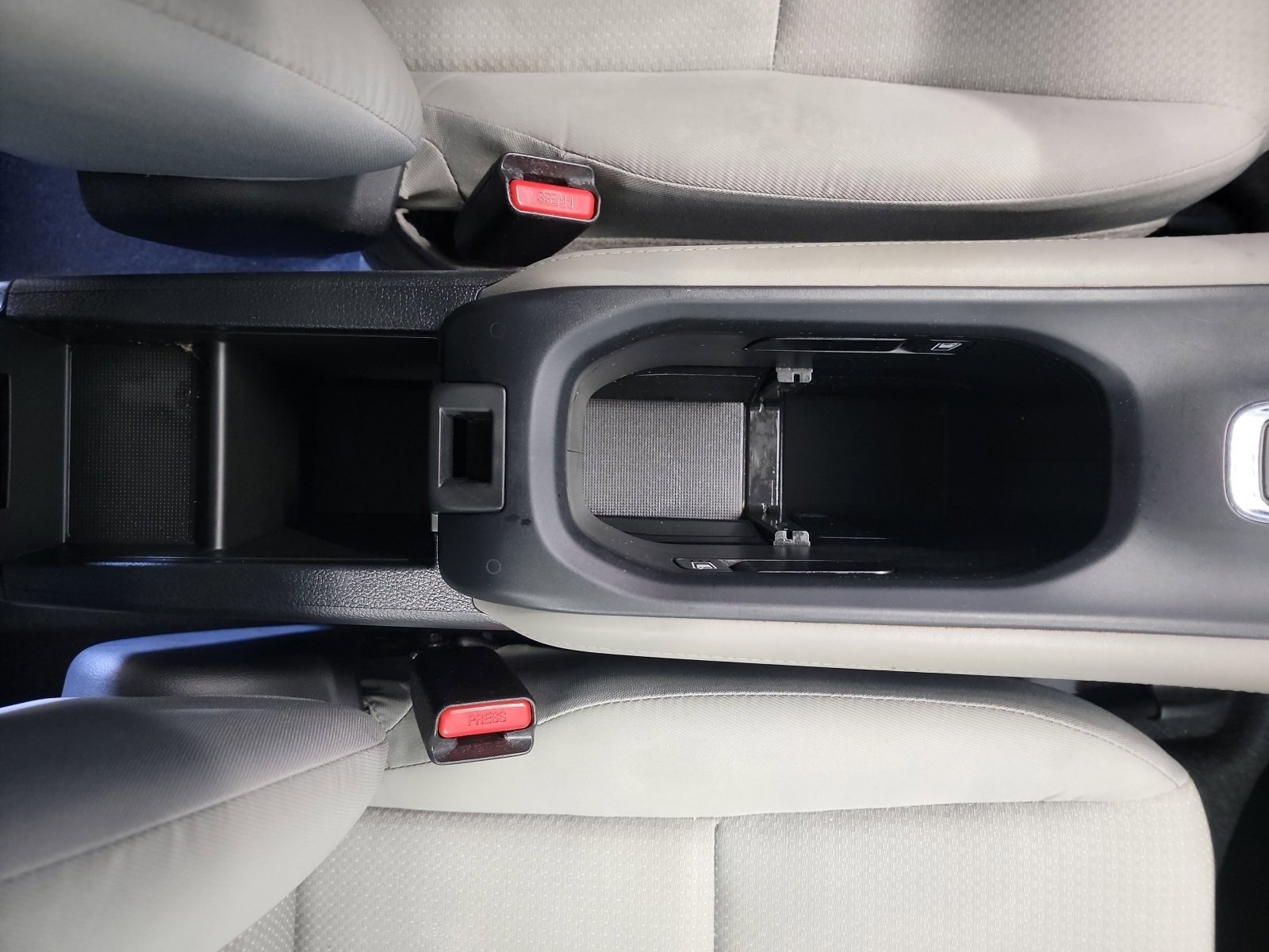 Used 2019 Honda HR-V LX image 28