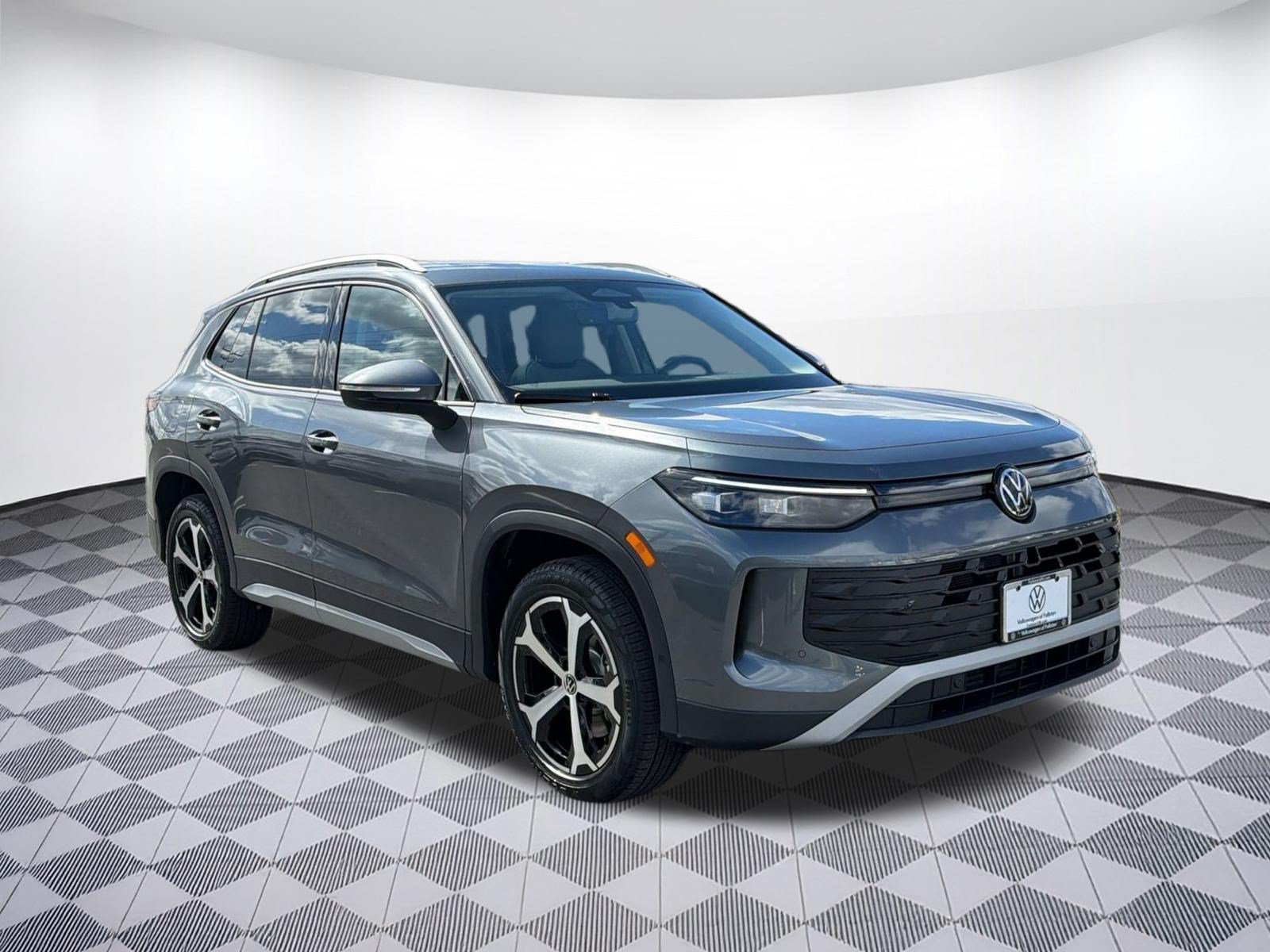 New 2026 Volkswagen Tiguan SE AWD/4WD image 7