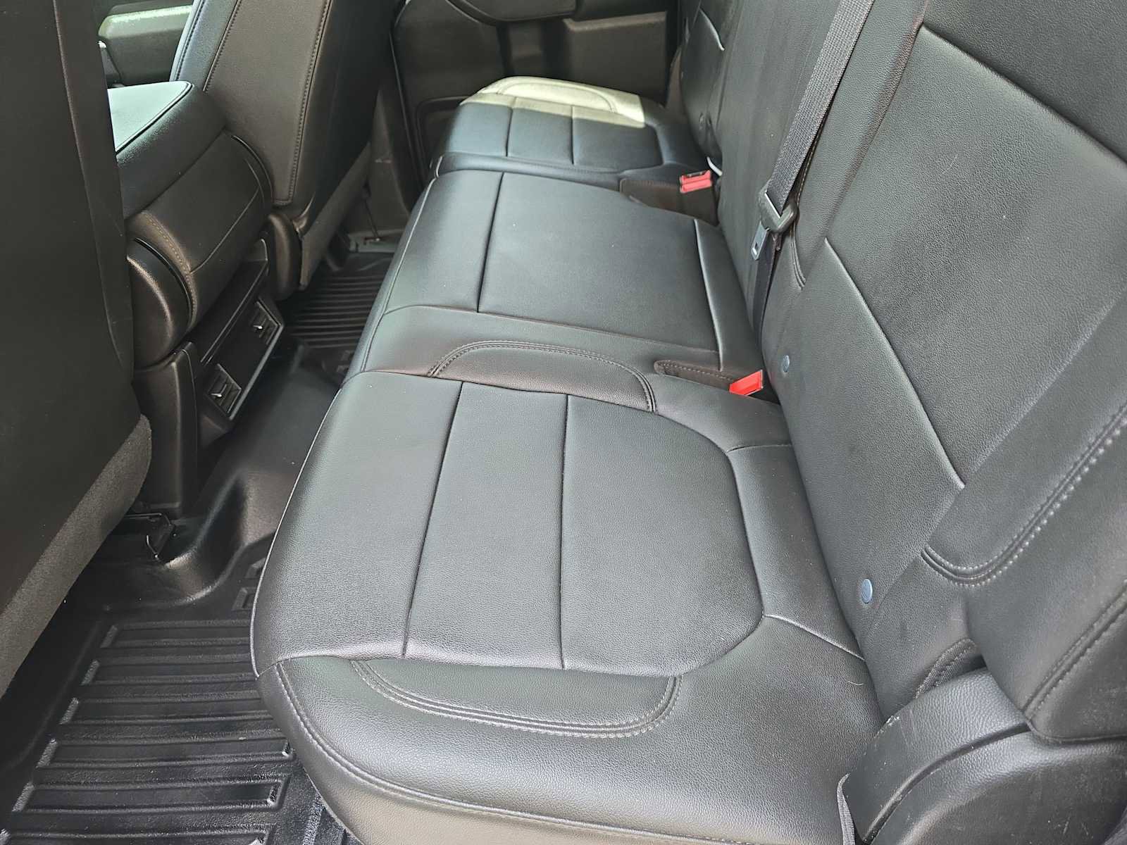 Used 2021 Chevrolet Silverado 1500 W/T w/ WT Value Package AWD/4WD image 13