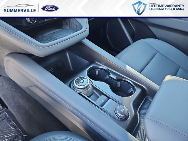 New 2026 Ford Explorer Active w/ Active Comfort Package RWD image 28