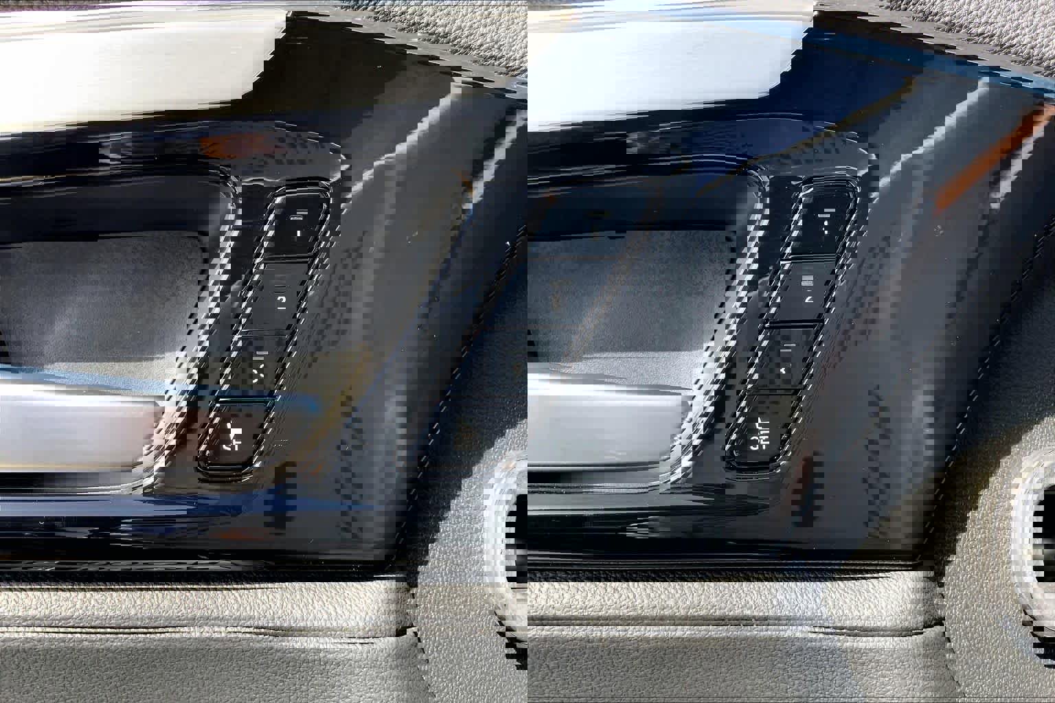 Certified 2026 Acura MDX FWD image 31