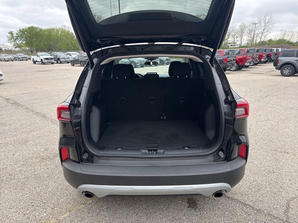 Used 2023 Ford Escape Active AWD/4WD image 21