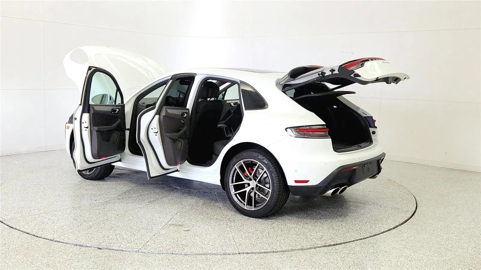 Used 2022 Porsche Macan S AWD/4WD image 11