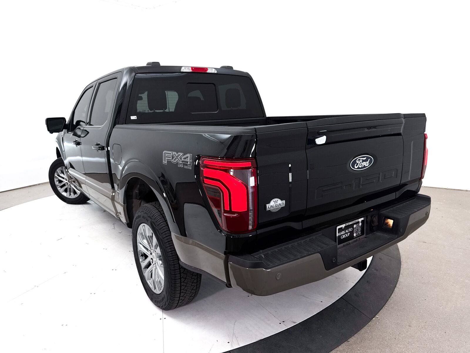 Used 2025 Ford F150 King Ranch w/ FX4 Off-Road Package AWD/4WD image 10