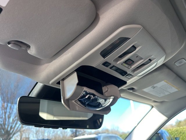 Used 2024 Toyota Highlander XLE image 28