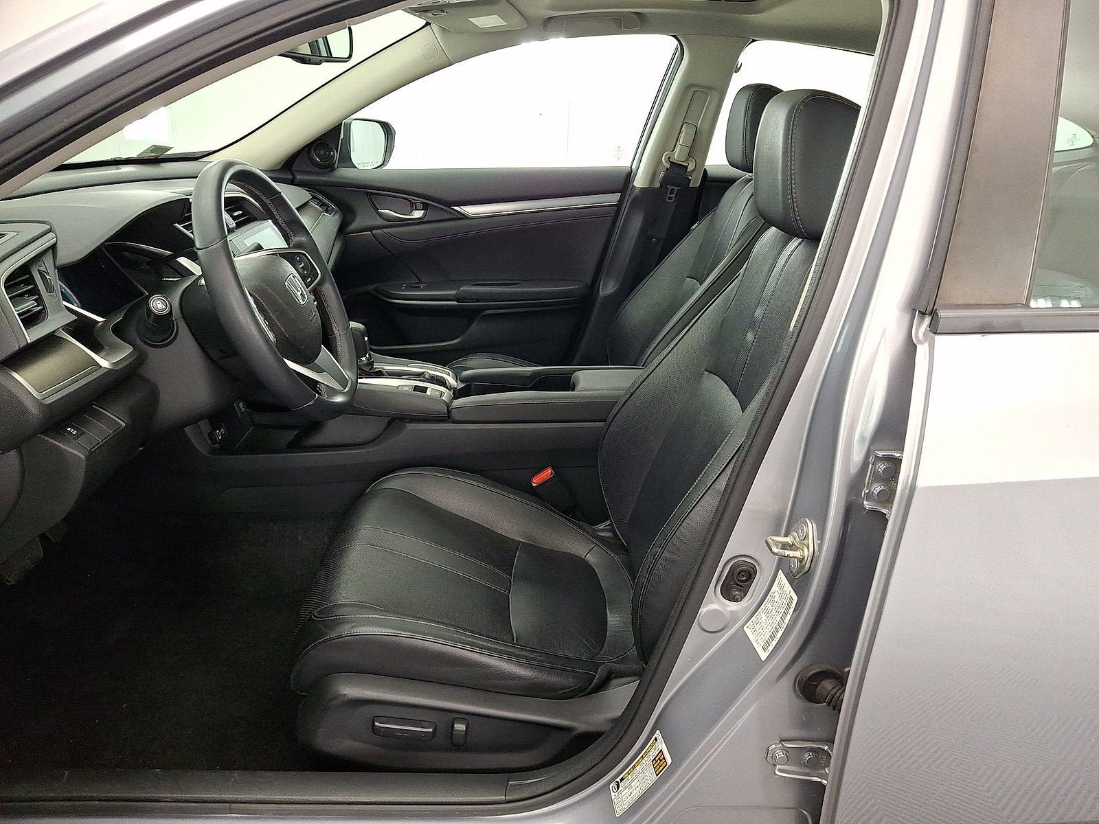 Used 2016 Honda Civic EX-L image 3