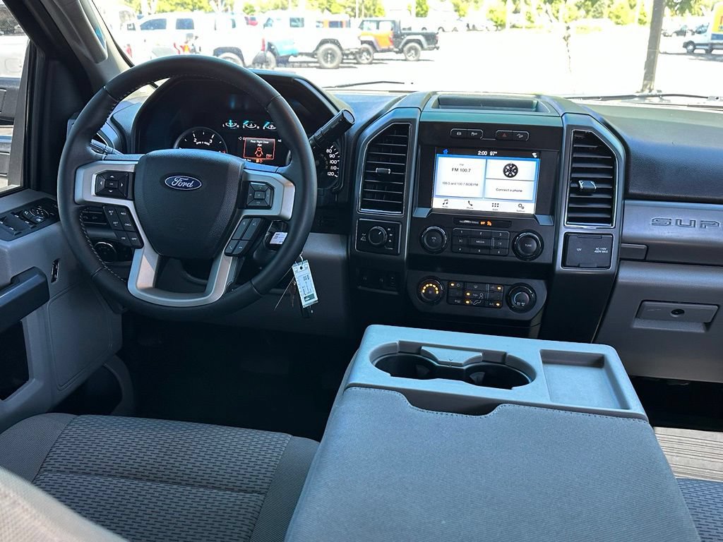 Used 2019 Ford F350 XLT w/ XLT Premium Package AWD/4WD image 19