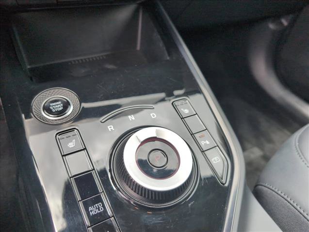 Used 2023 Kia Niro EX FWD image 15