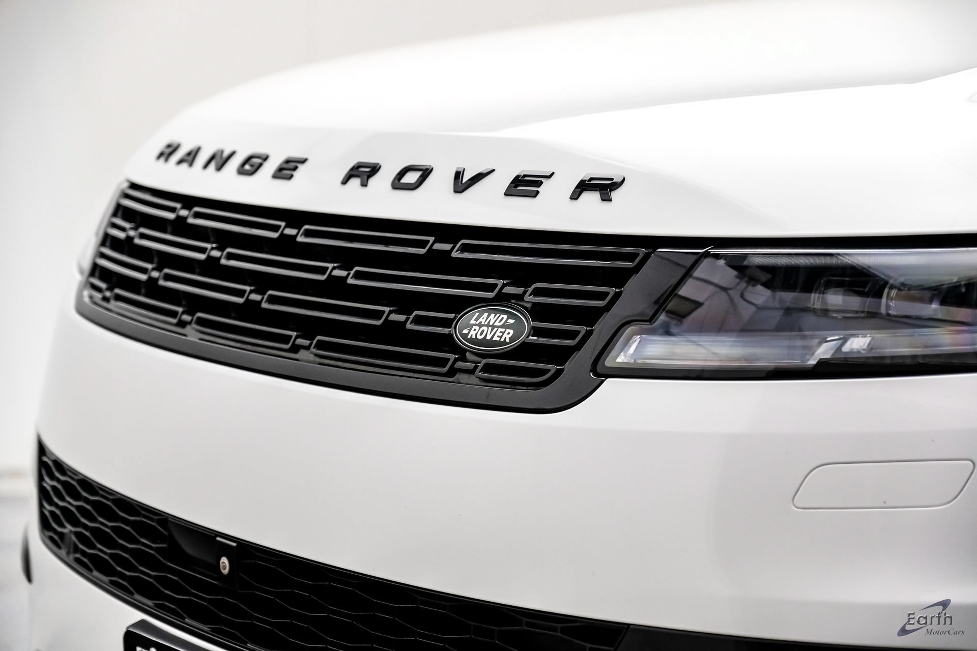 Used 2024 Land Rover Range Rover Sport Dynamic SE AWD/4WD image 30