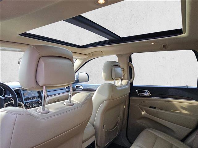 Used 2016 Jeep Grand Cherokee Limited w/ Luxury Group II image 20