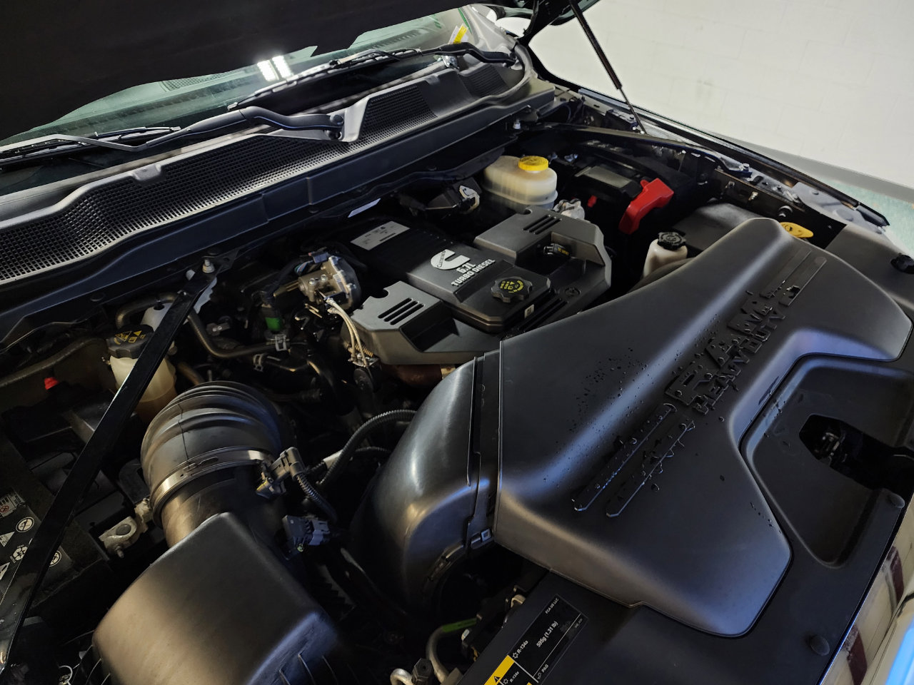 Used 2024 RAM 3500 Tradesman w/ Towing Technology Group image 42