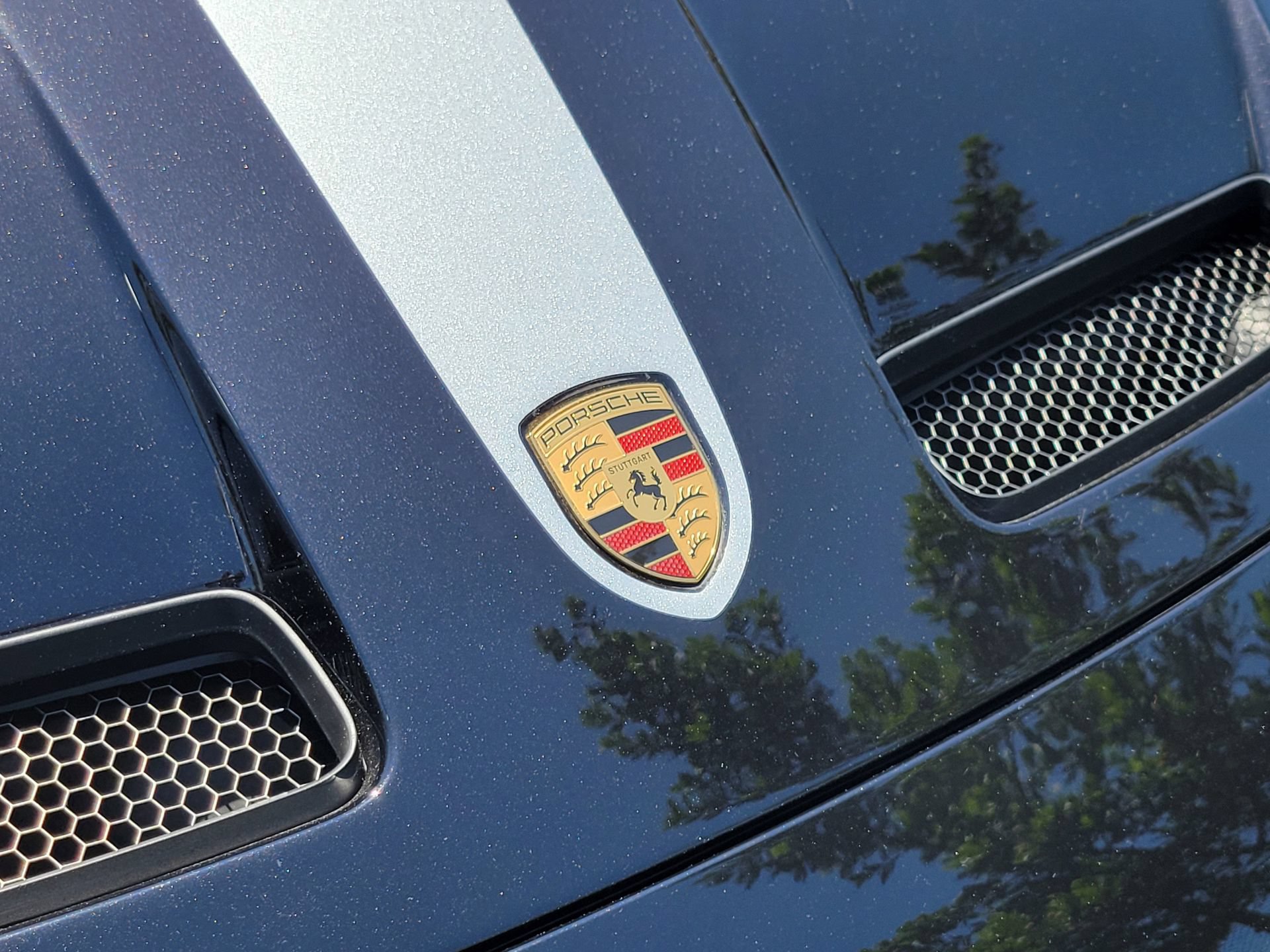 Used 2025 Porsche 911 GT3 RWD image 32