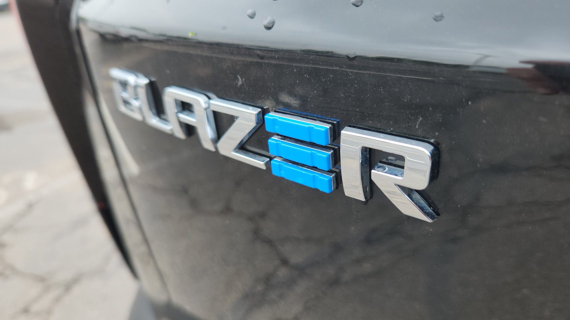 Used 2024 Chevrolet Blazer EV LT AWD/4WD image 15