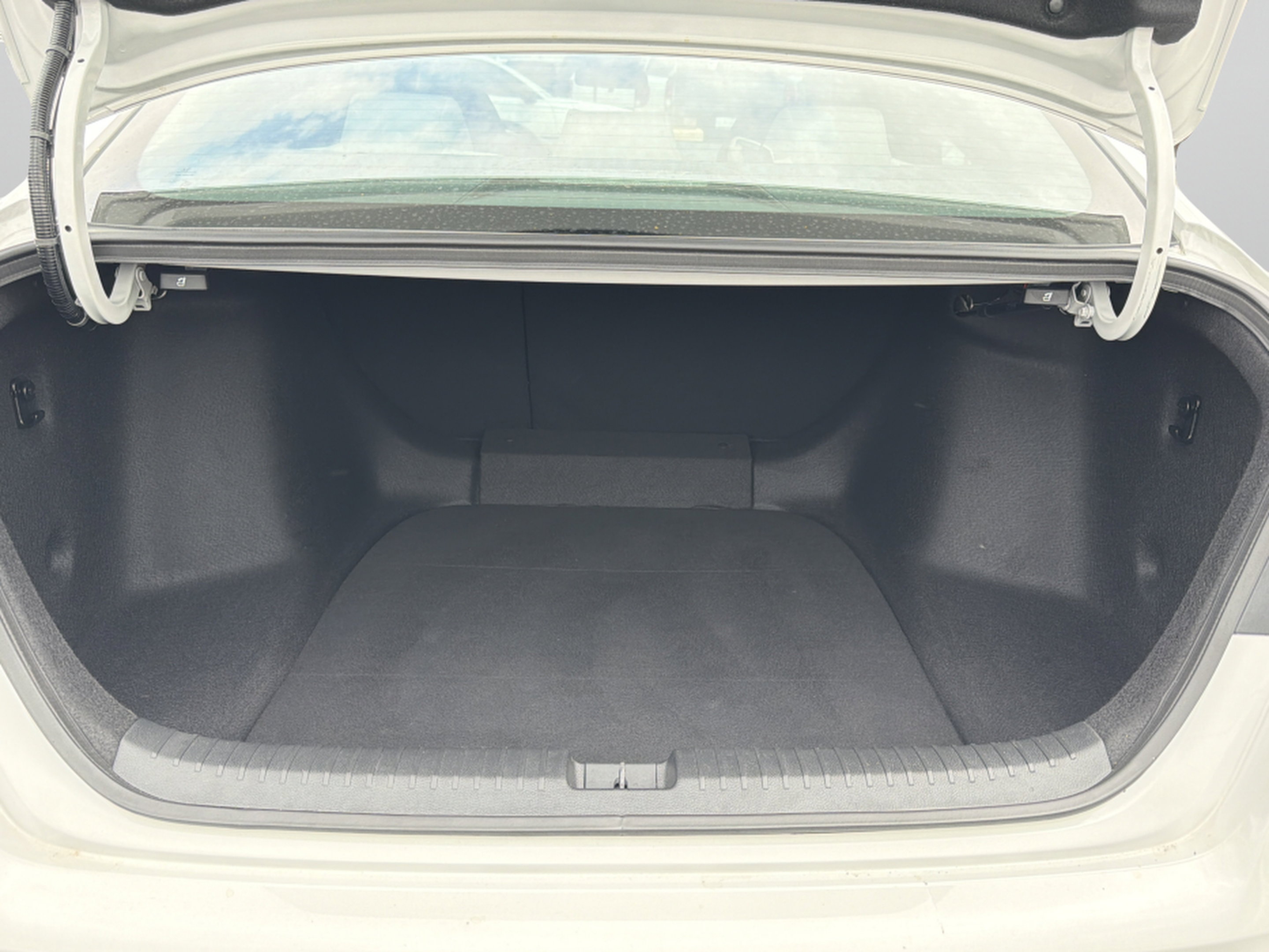 Certified 2025 Honda Accord SE image 21