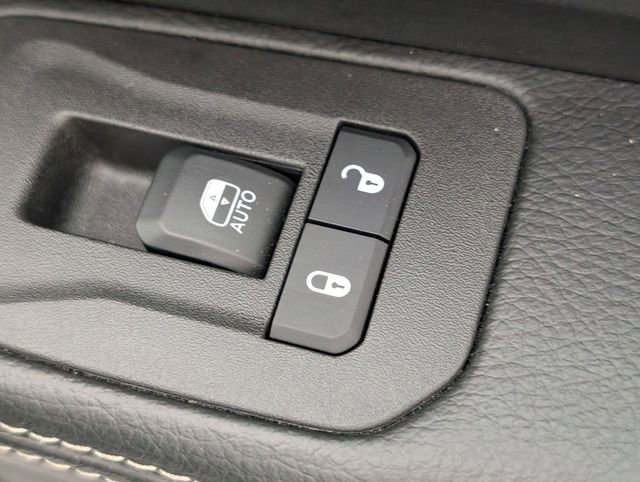 Certified 2026 RAM 2500 Big Horn AWD/4WD image 33