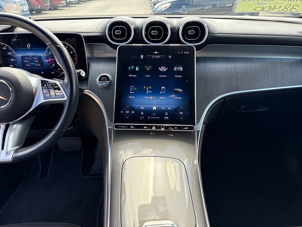 Used 2024 Mercedes-Benz GLC 300 GLC 300 image 21