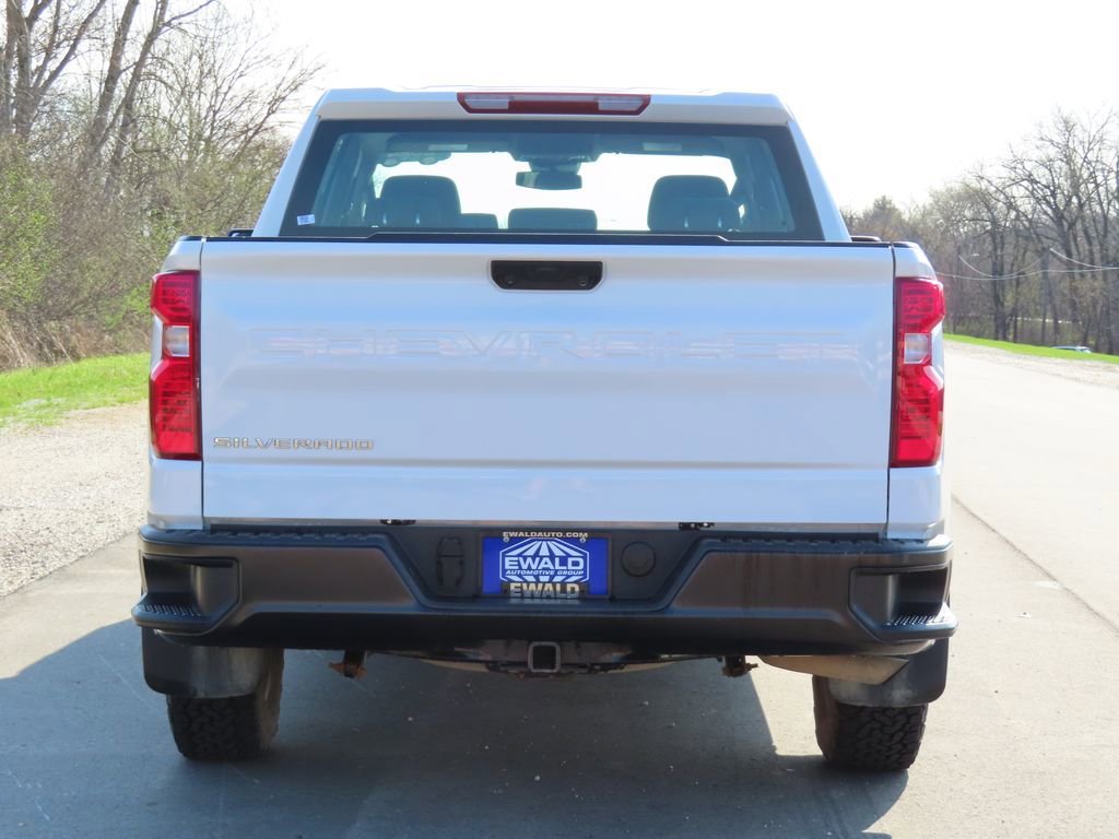 Certified 2024 Chevrolet Silverado 1500 W/T w/ WT Fleet Convenience Package image 15