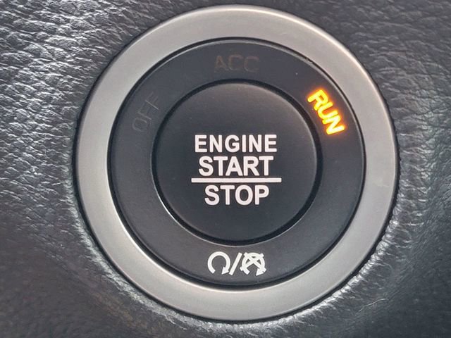 Certified 2022 Dodge Challenger R/T w/ Blacktop Package image 7