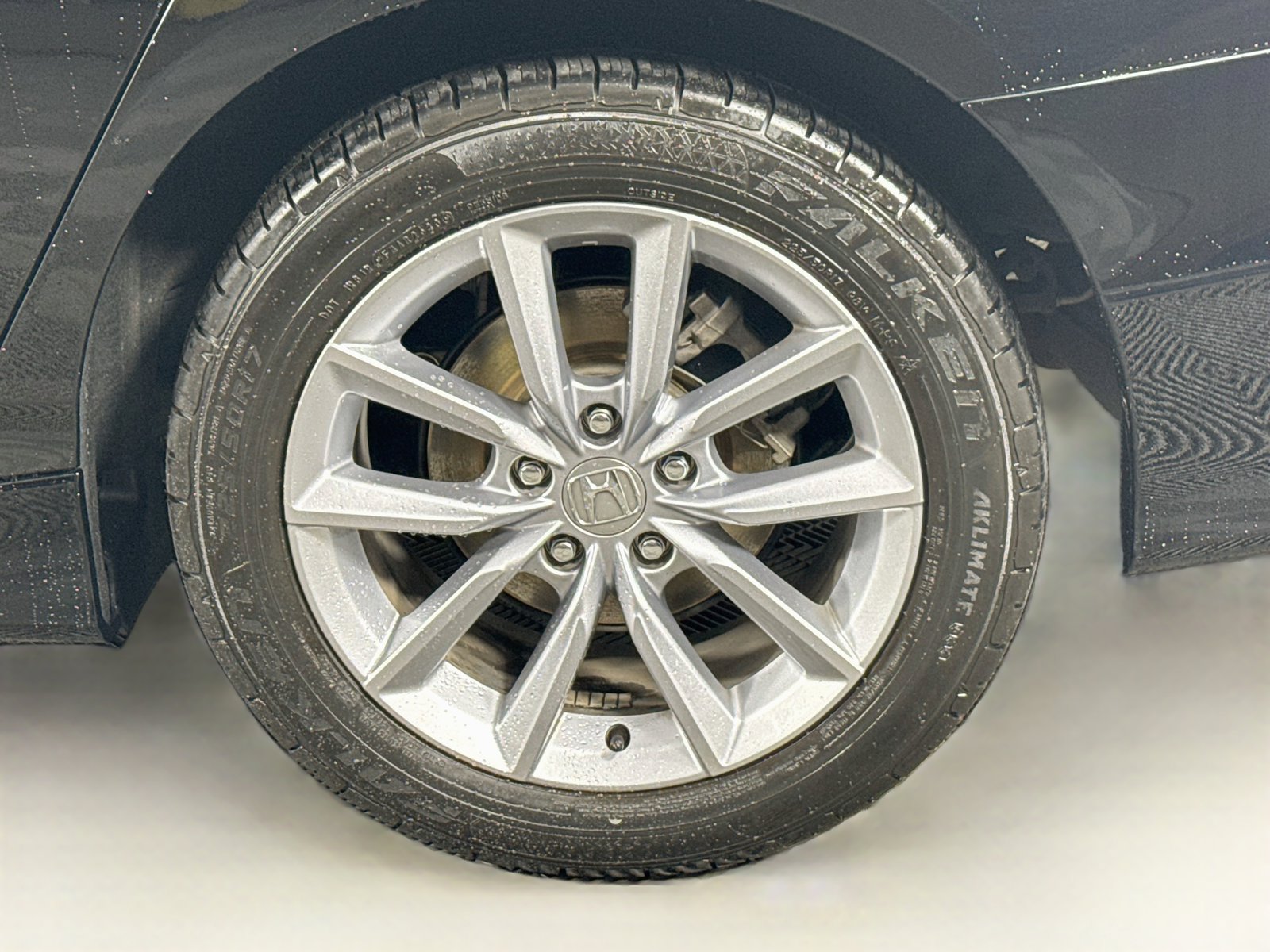 Used 2021 Honda Accord LX image 9