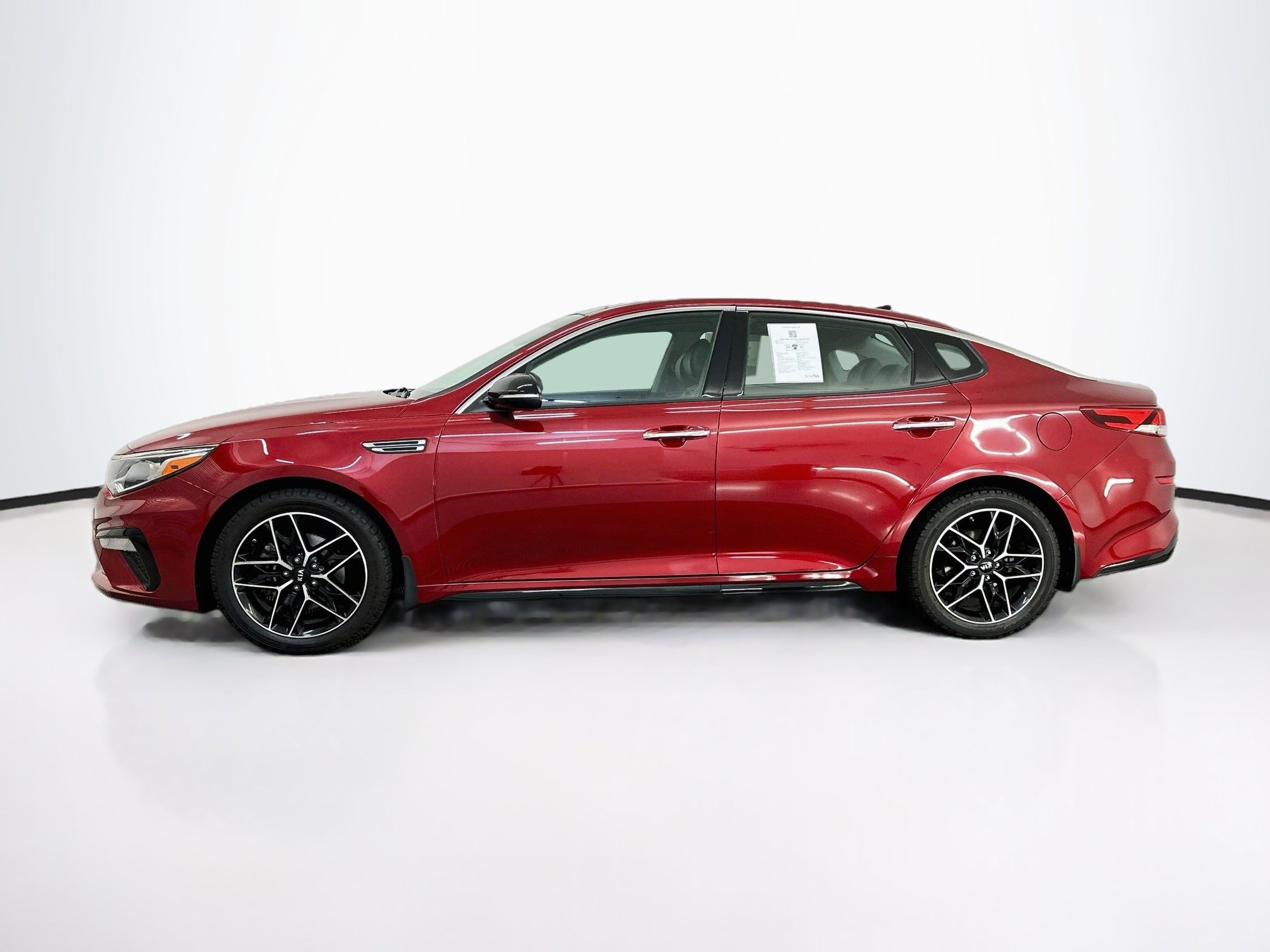 Used 2020 Kia Optima SE FWD image 4