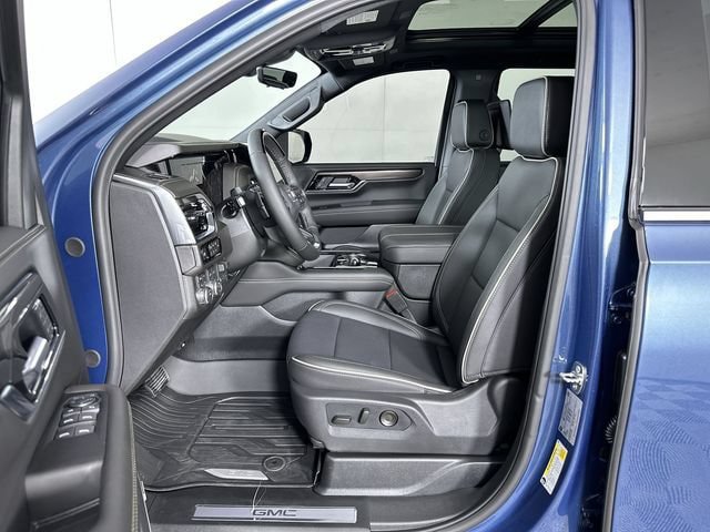 New 2026 GMC Yukon Elevation w/ Elevation Premium Package AWD/4WD image 21