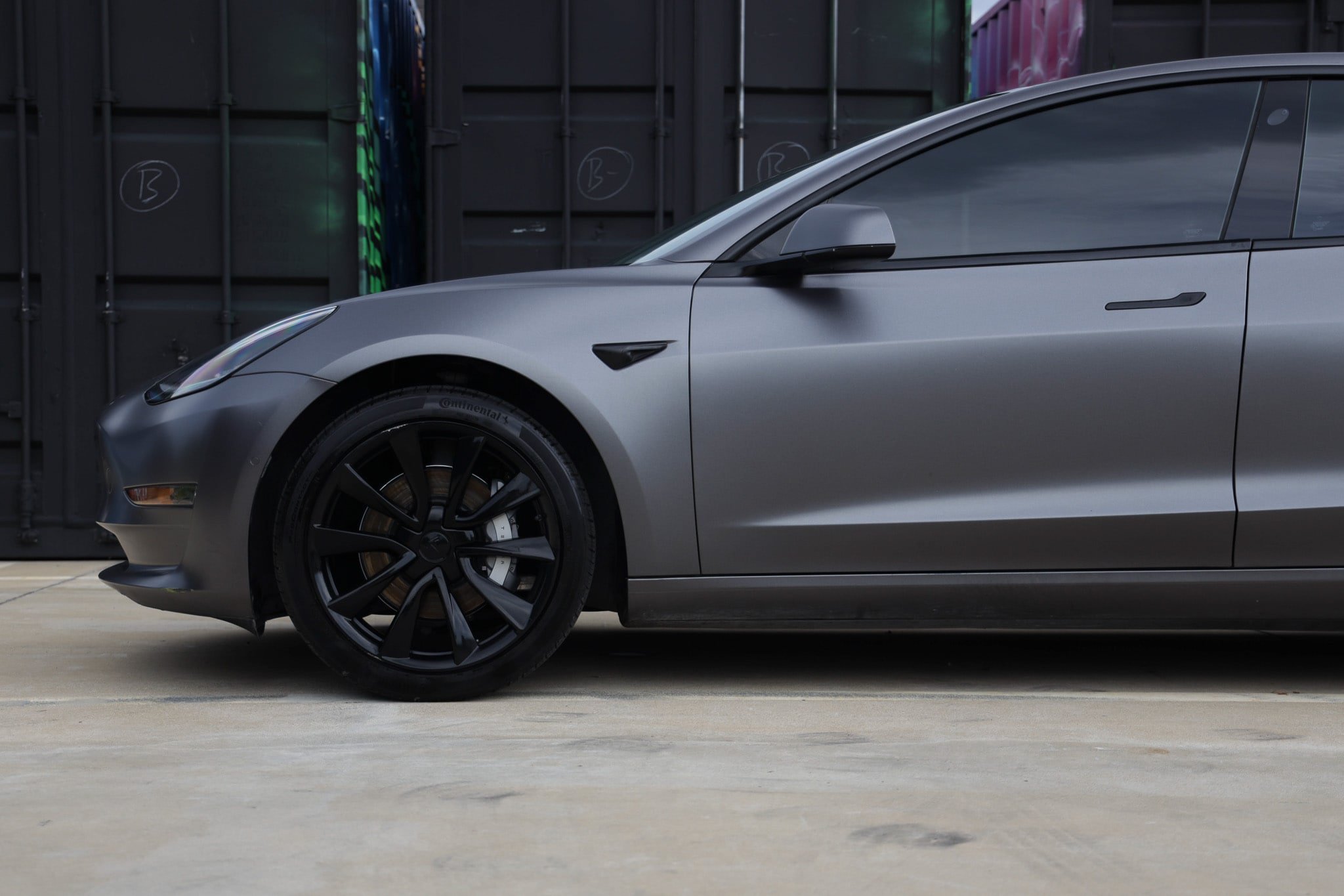 Used 2018 Tesla Model 3 Long Range RWD image 30
