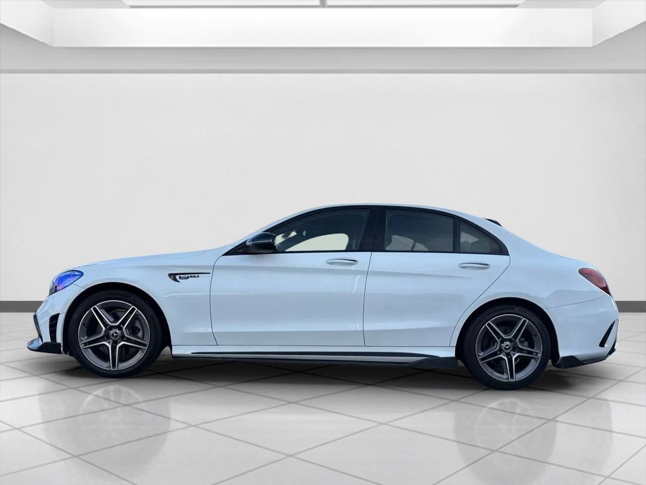 Used 2021 Mercedes-Benz C 300 4MATIC Sedan image 2