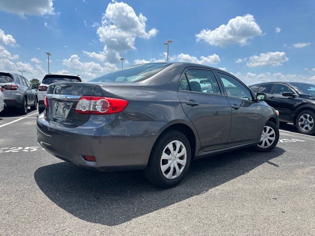 Used 2012 Toyota Corolla L FWD image 10