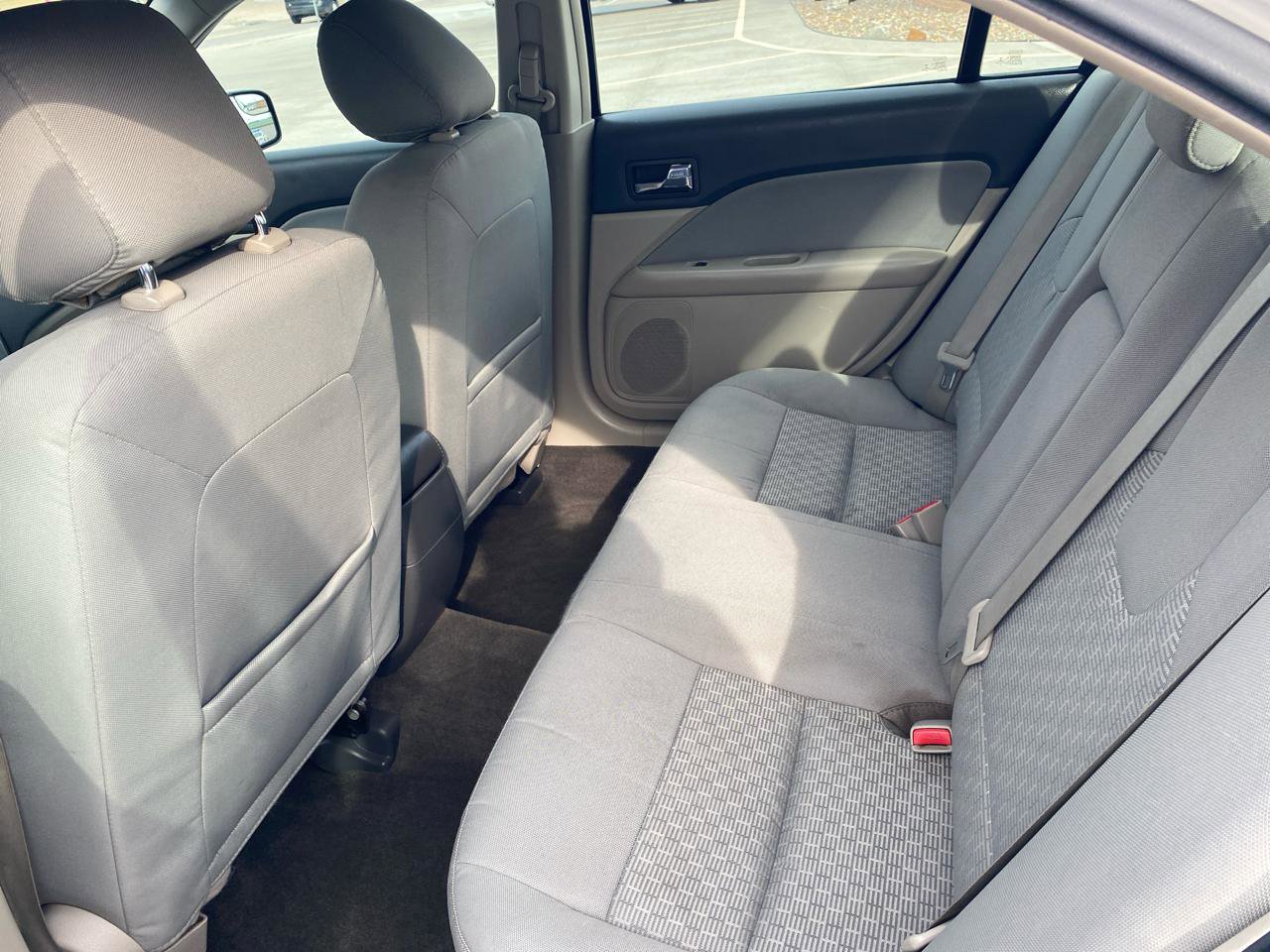 Used 2012 Ford Fusion SE FWD image 13