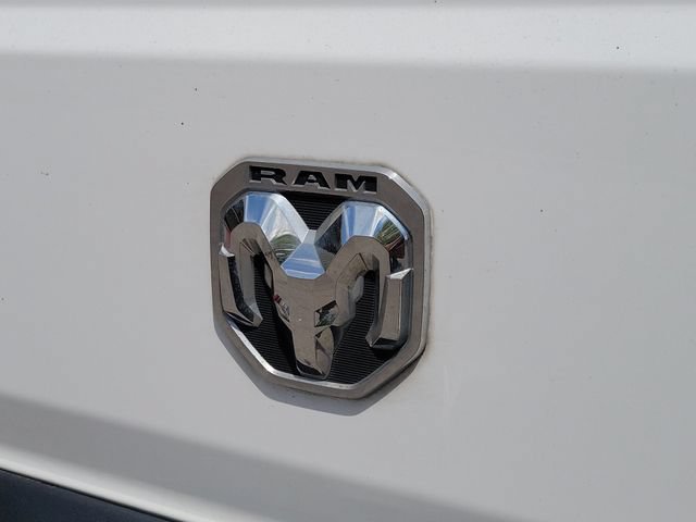 Used 2024 RAM ProMaster 2500 w/ Safety Group FWD image 5