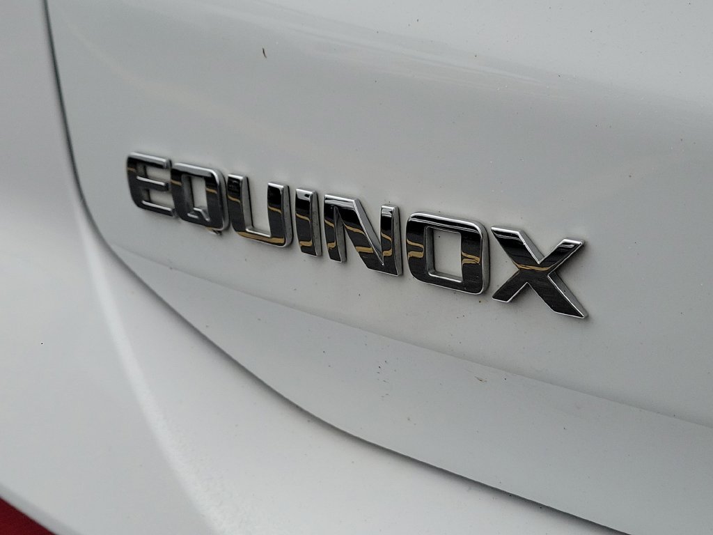 Used 2024 Chevrolet Equinox LT FWD image 9