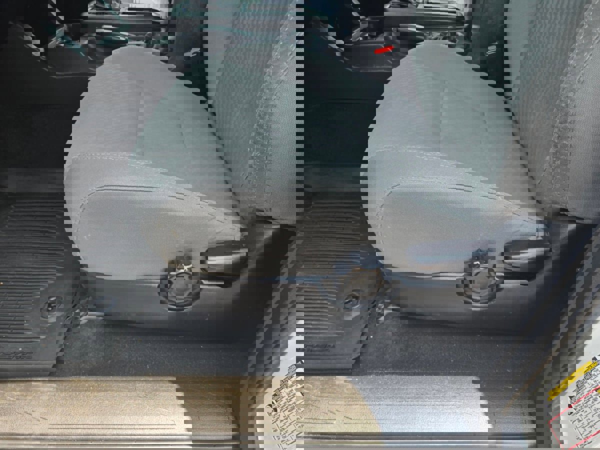 Used 2022 Toyota Tacoma SR image 14