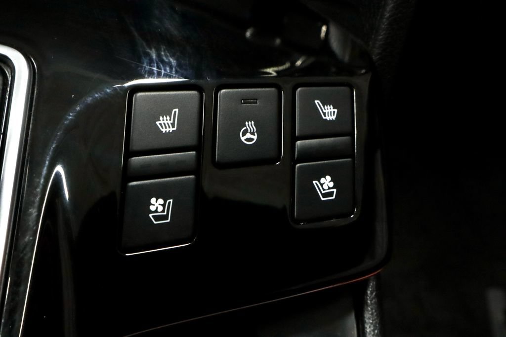 Used 2025 Kia Sportage SX AWD/4WD image 5