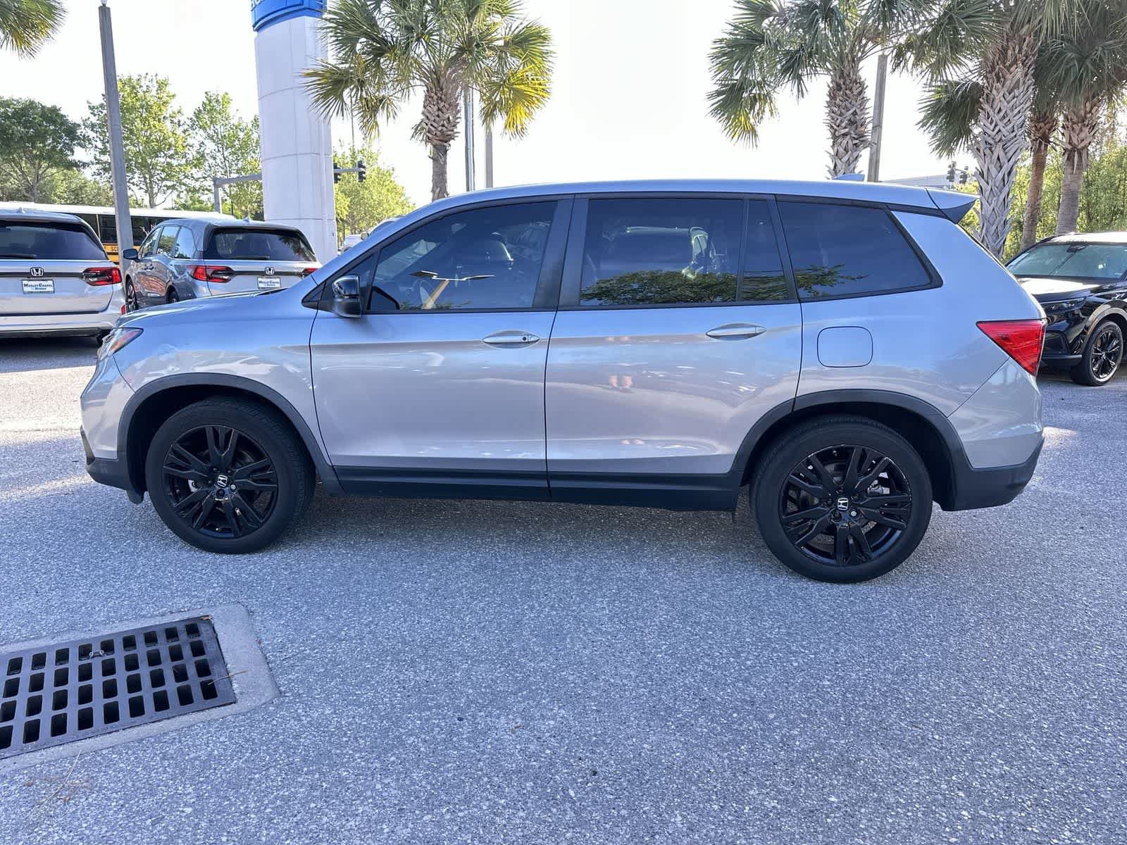 Used 2021 Honda Passport Sport image 3