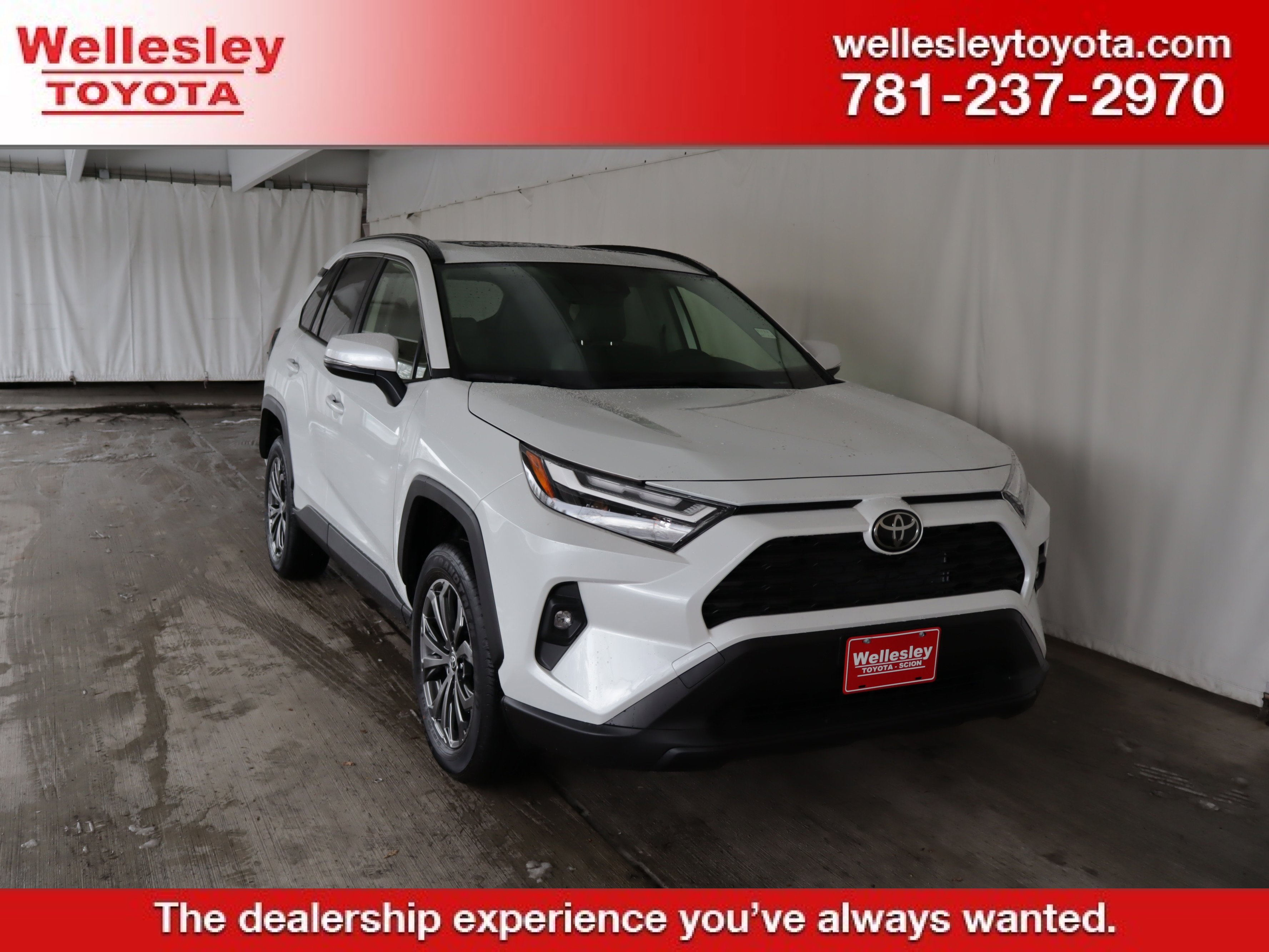 Used 2025 Toyota RAV4 XLE Premium w/ Weather Package image 1