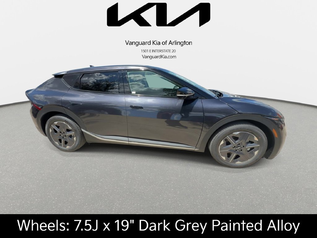 New 2026 Kia EV6 Light AWD/4WD image 10
