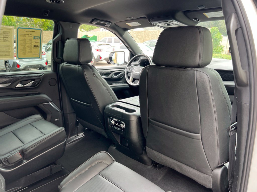 Used 2022 GMC Yukon Denali AWD/4WD image 24