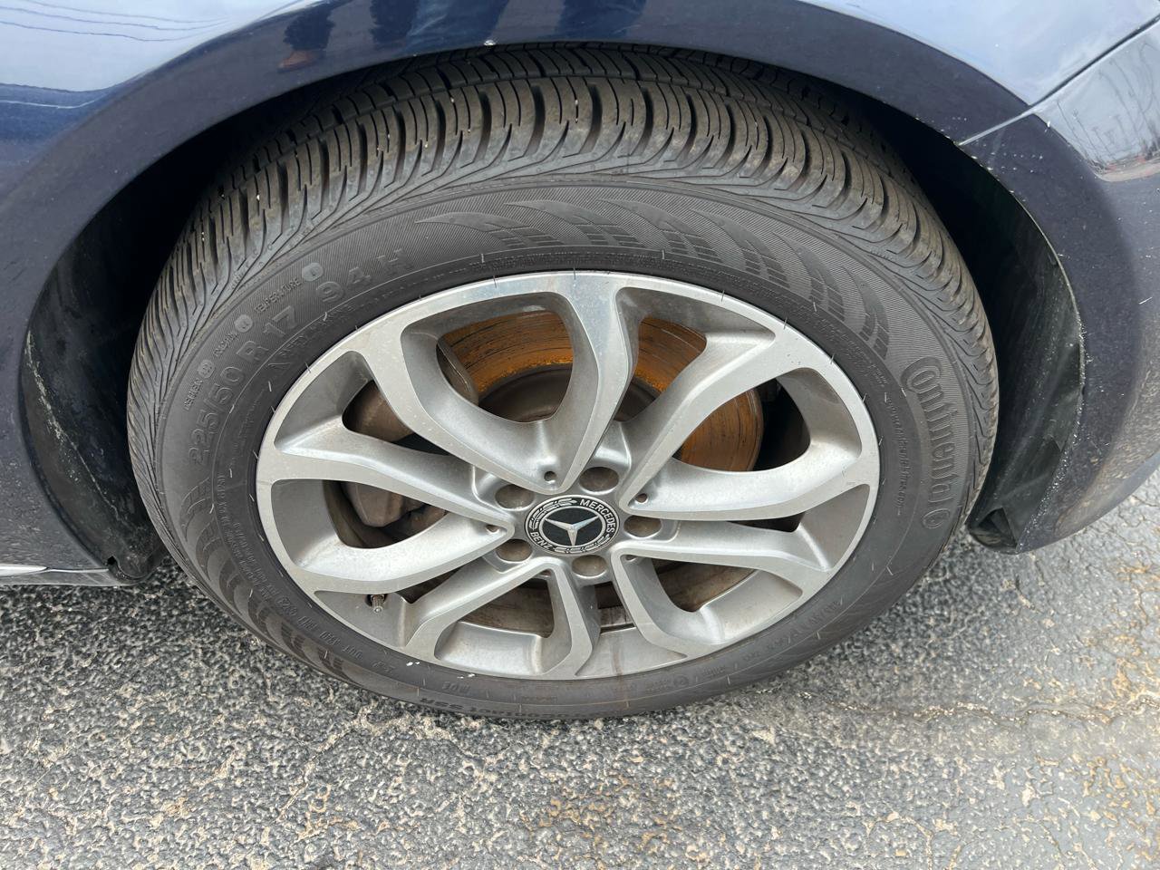 Used 2017 Mercedes-Benz C 300 4MATIC Sedan image 23