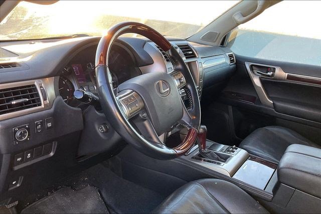 Used 2014 Lexus GX 460 image 7