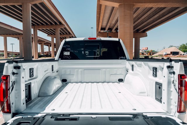 New 2025 Ford F150 Lariat w/ Equipment Group 502A High image 23