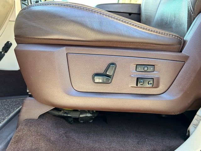 Used 2015 RAM 3500 Laramie Longhorn image 35