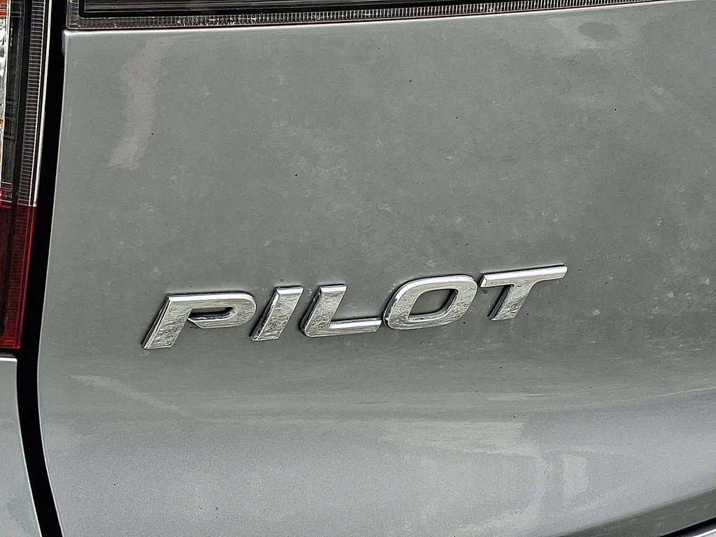 Used 2022 Honda Pilot Elite image 19