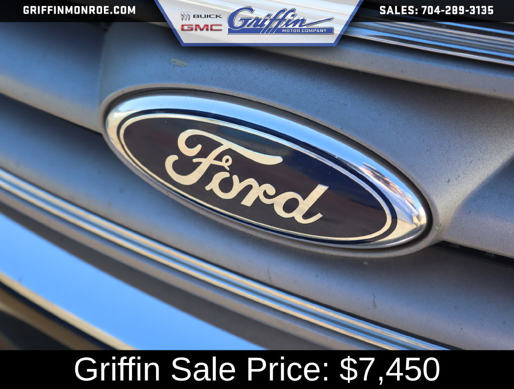 Used 2015 Ford Taurus SEL w/ Equipment Group 201A FWD image 10